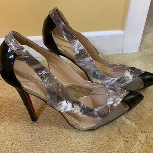 Rainbow Cat Stiletto Faux mother of pearl type design detail NWOT